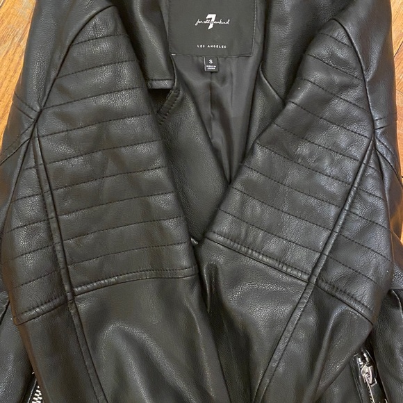 7 For All Mankind Quilted Black Faux Leather Jacket - Picture 8 of 11